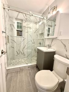 22406 Springfield Boulevard #7815 B, Oakland Gardens, NY, 11364