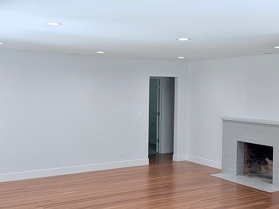 5th image of 5100 J St