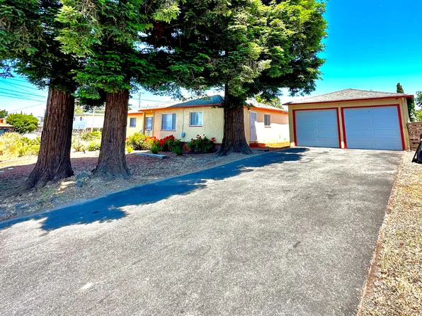 843 E Meadow Ave, Pinole, CA 94564