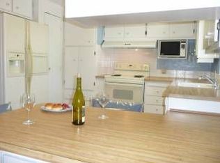 17310 Woodcrest Dr NE, Bothell, WA 98011