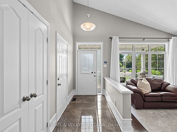5th image of 112 Equinelle Dr