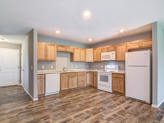 5th image of 1657 Gunston Dr APT B