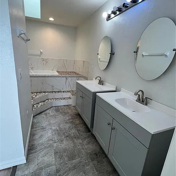 711 Caribbean Dr #MAIN — Photo 9