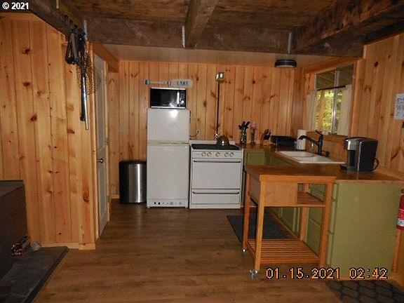 4th image of Northwoods Cabin 141