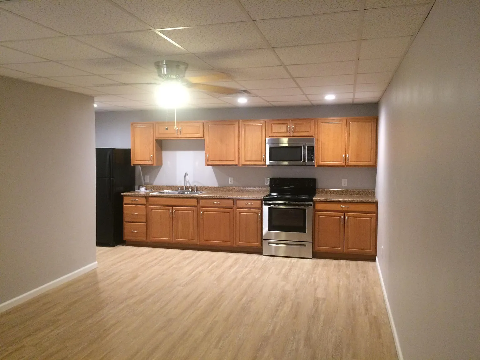 2 bed, 1000 sqft, $1,000 — Photo 4