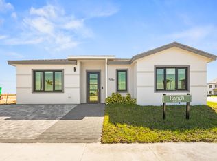 1422 Herzog Dr, Okeechobee, FL 34974