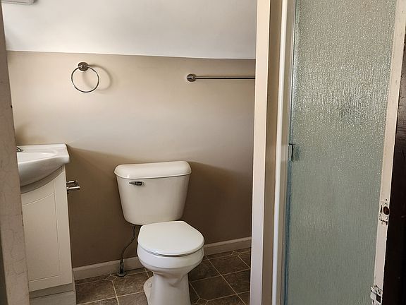 2nd image of 314 N Court Ave #B