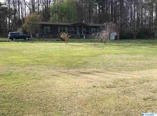 48 Peach Orchard Rd, Decatur, AL 35603