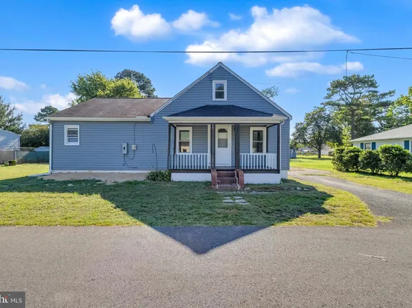 104 Roe St, Greensboro, MD 21639