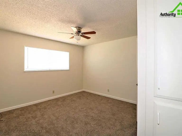 3994 Mercury Dr — Photo 8