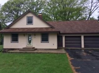 1810 N Cook Ln, Monticello, IN 47960