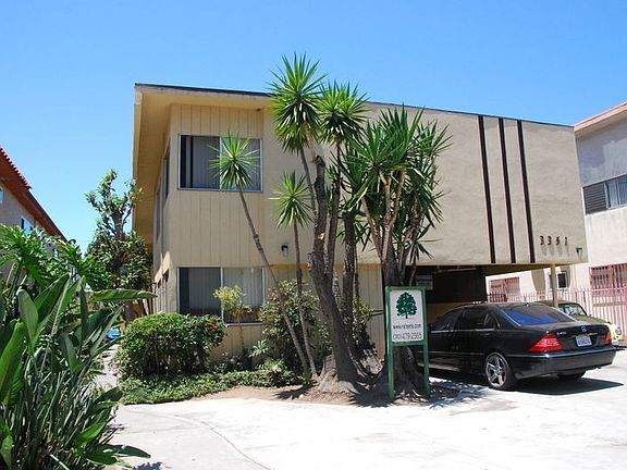 2nd image of 3351 Mentone Ave APT 3
