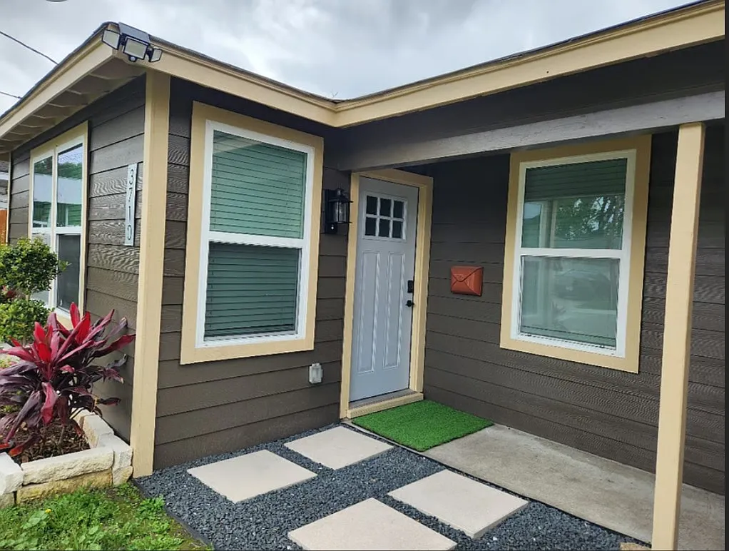 4 bed, 1459 sqft, $1,900 — Photo 2