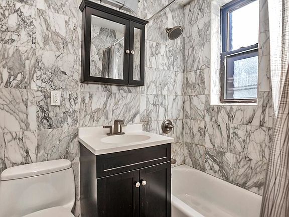 3rd image of 626 Lincoln Pl APT 3B