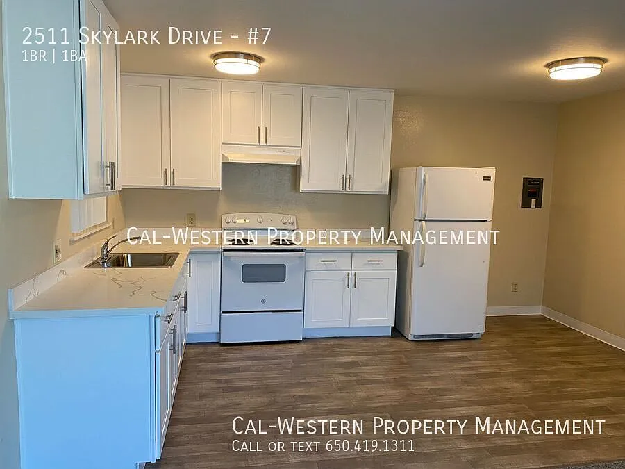Remodeled 1 bed 1 bath apartment available now — Photo 4