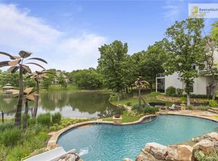 2605 SW 19th St, Blue Springs, MO 64015