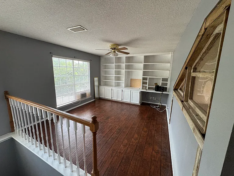 2214 Encino Clf — Photo 13
