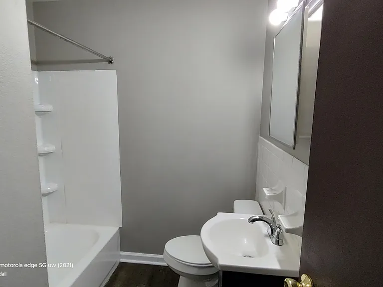 Phoenix Apartments — Photo 24