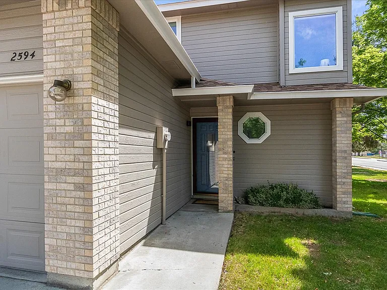 2594 S Falling Brook Ln — Photo 29