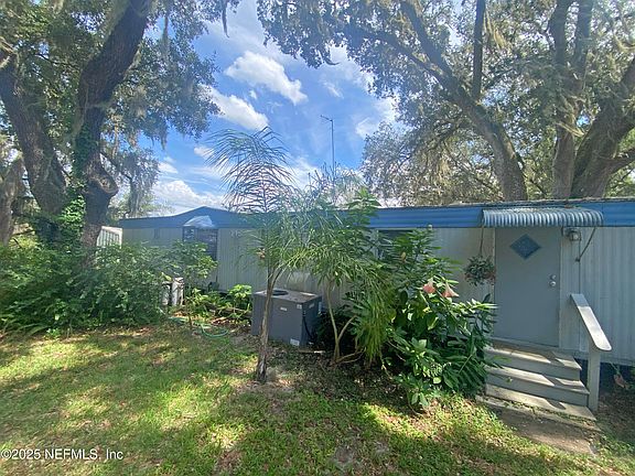 5th image of 148 SWAN LAKE Drive