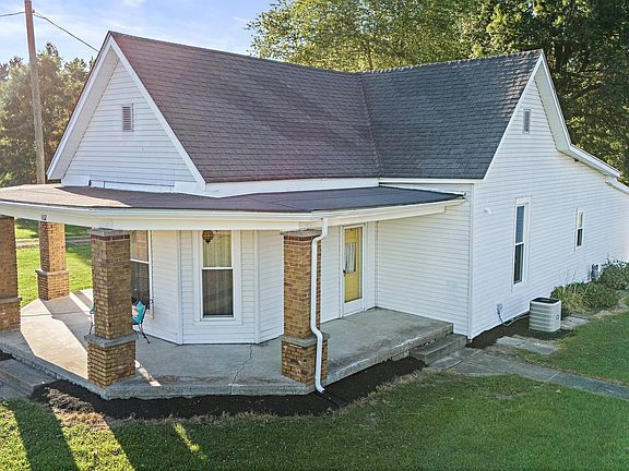 2nd image of 602 Moore St