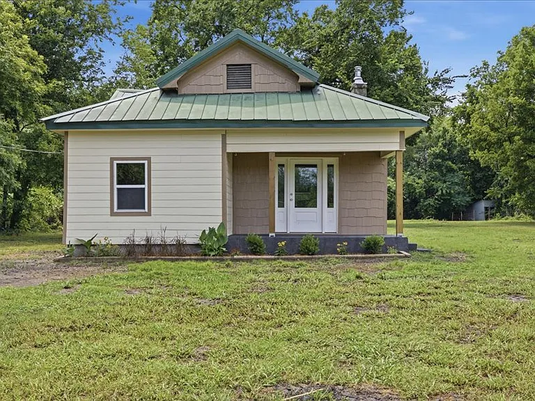 357 Donkey Ln — Photo 15