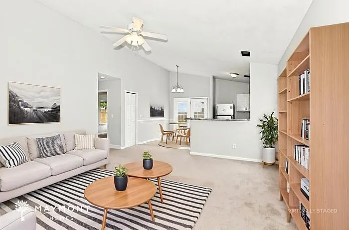 3 bed, 2.0 bath, 1130 sqft, $1,725 — Photo 4