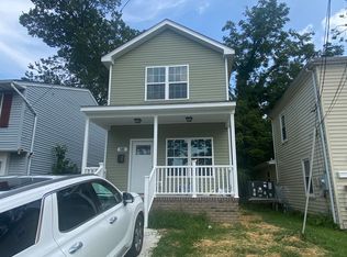 105 E County St, Hampton, VA 23663