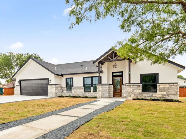 8220 Alton Blvd, Selma, TX 78154