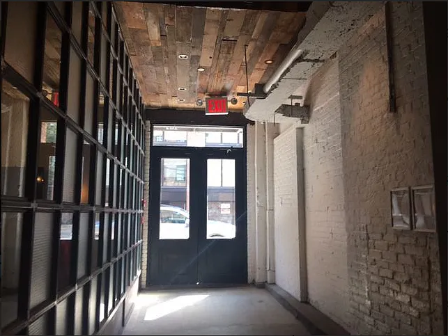 103 N 10th St #2L — Photo 11