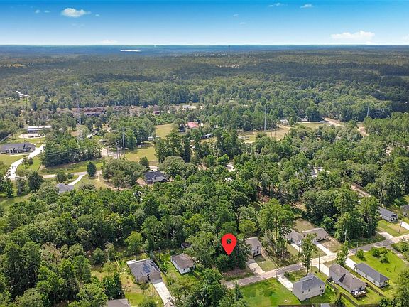 3rd image of 15 Bowie Ln
