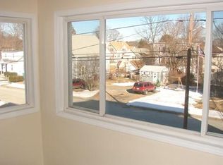 64 7th Ave, Woonsocket, RI 02895