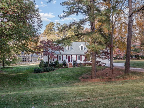 3rd image of 4430 Talcott Dr