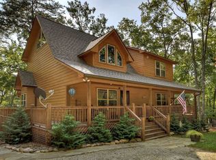 211 Zachary Ln, Blairsville, GA 30512