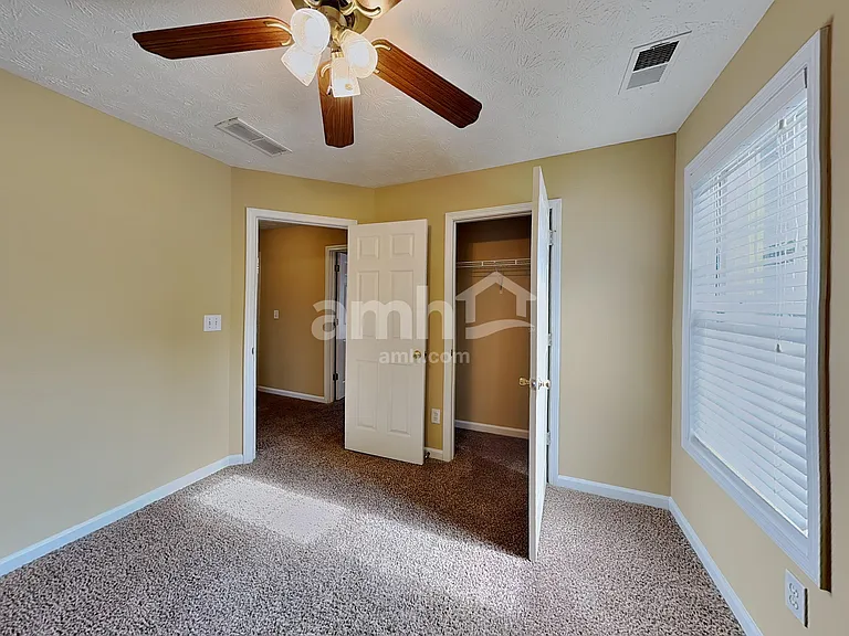 2041 Vintage Oaks Dr — Photo 17