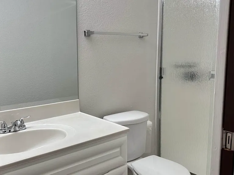 Debonaire Dr — Photo 12