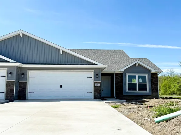 2361 Serenity Ct, Auburn, IN 46706