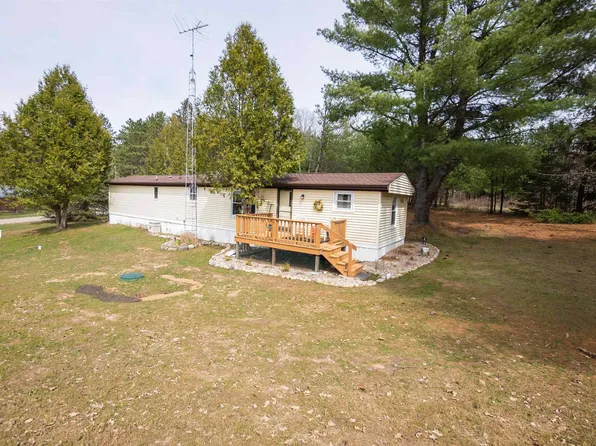 19050 Kollen Ln, Lakewood, WI 54138