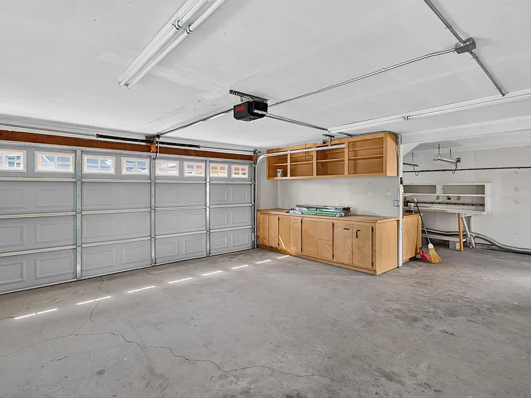 2372 Apple Tree Dr — Photo 20