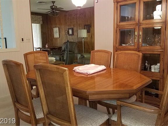 Formal dining room