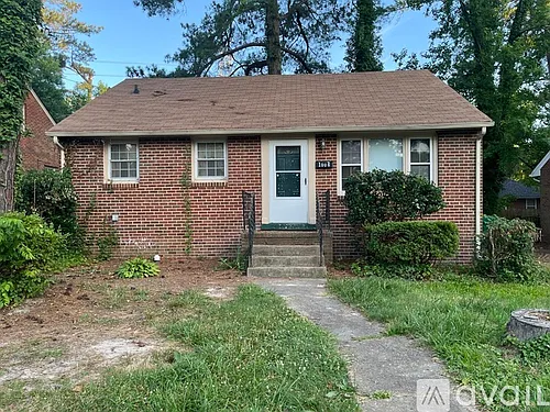 1006 Hampton Rd Photo 1 1006 Hampton Rd Photo 1