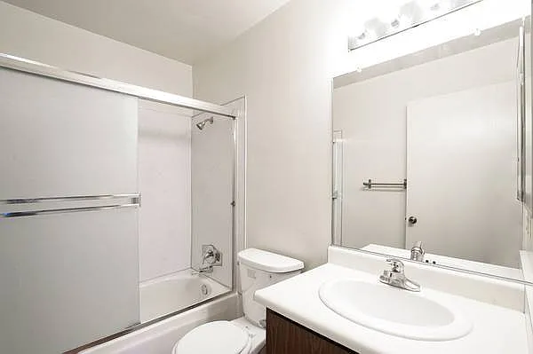 Clearwater Apartments — Photo 8