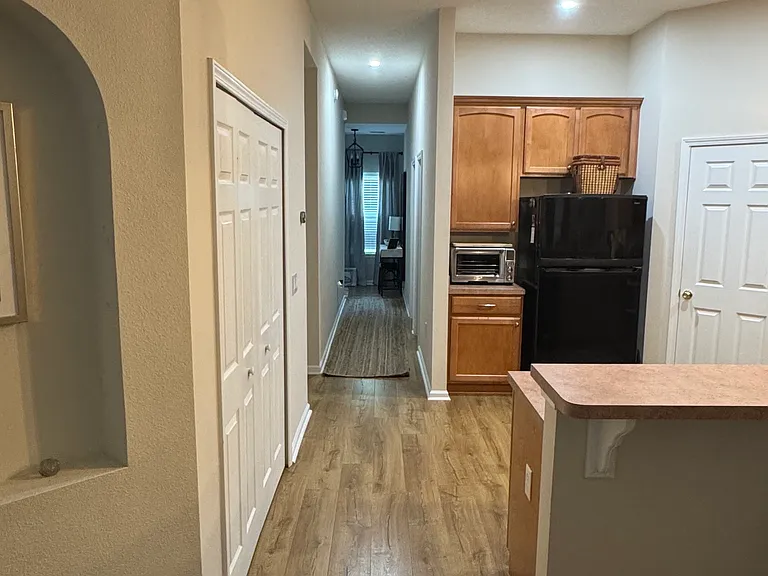 123 Travertine Cir — Photo 18