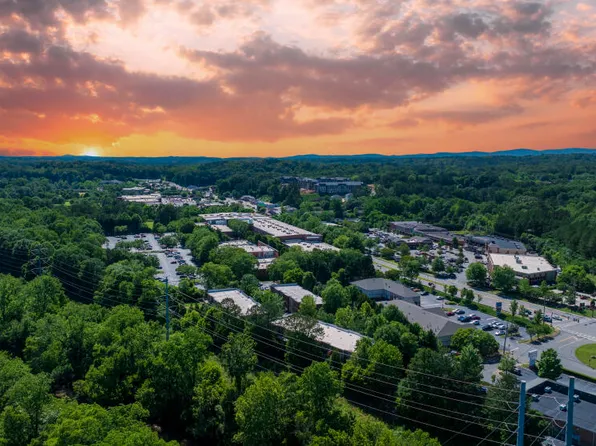 Homes Available Soon, Canton Overlook Townhomes