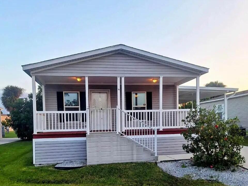 1st image of 76 Sandhill Boulevard