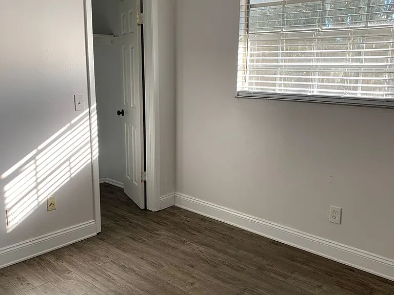 5648 Townhouse Dr — Photo 16