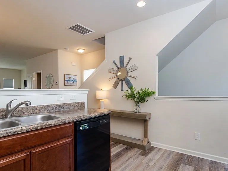 808 Blanche Ave #1 — Photo 14