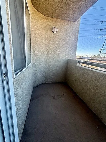 Park Stanton Place Senior Apartments — Photo 37