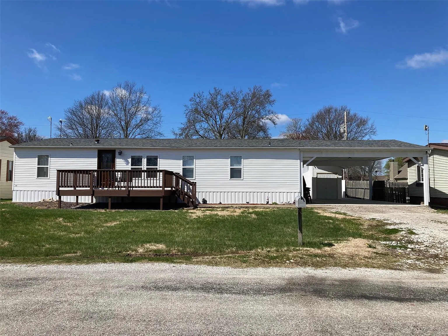 5 Sunset Dr photo 1