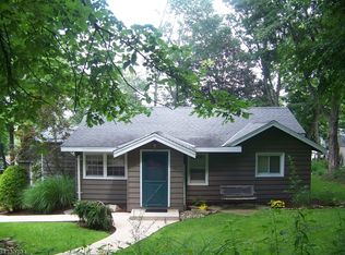 16 Grandview Ave, Stockholm, NJ
